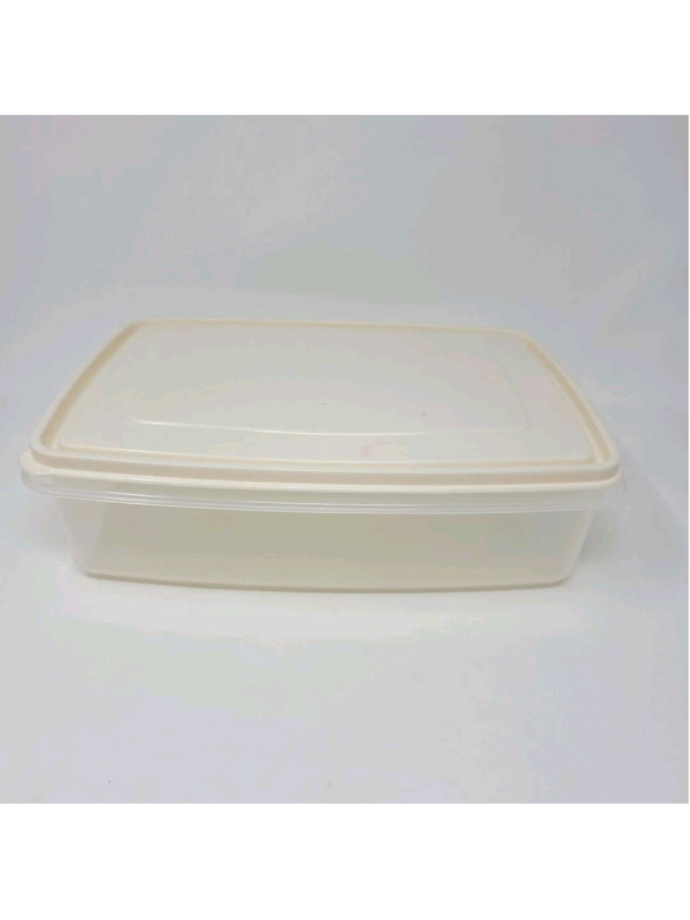 Vtg Rubbermaid Servin Saver #7 0005 0006 Rectangle 17 Cup Sheer Almond Lid 13x9
